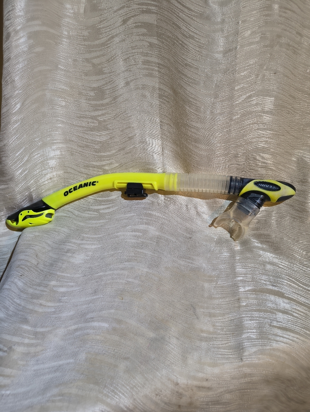 Snorkel Set Velocity Fins 7-8 Magnum EX.Mask and Oceanic Snorkel, Used One Time - Picture 6 of 9